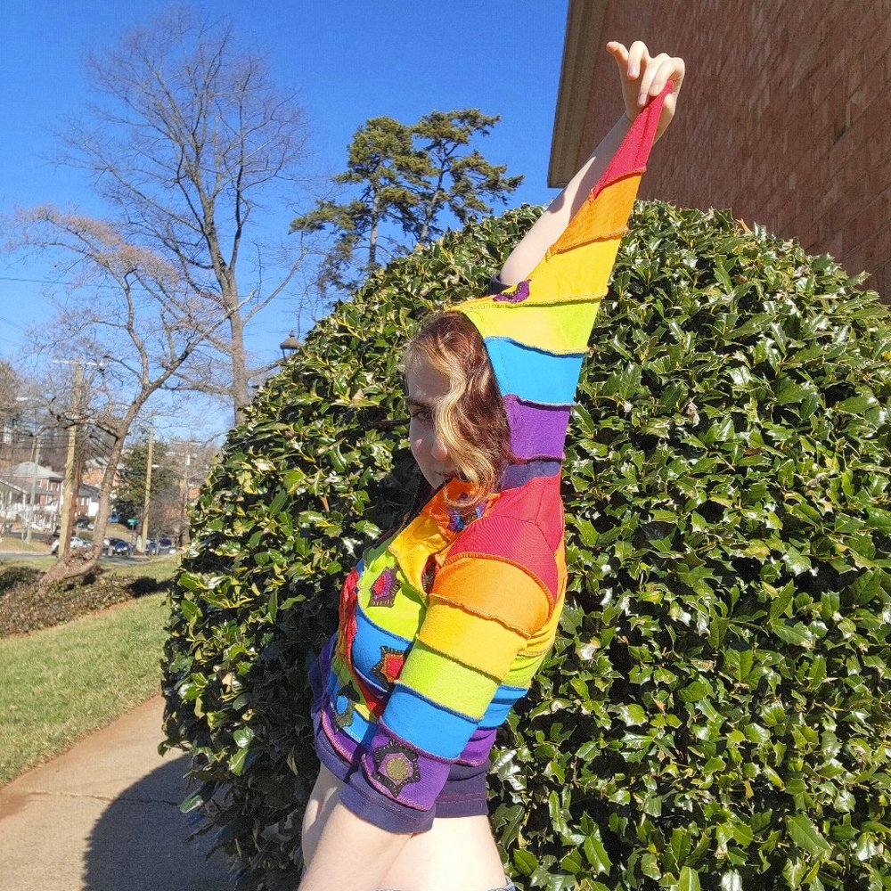 Rising International Cropped Patchwork Rainbow Ho… - image 4